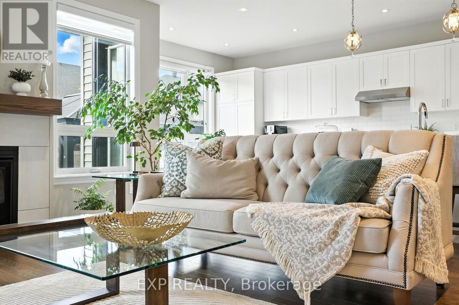 












68 PALFREY WAY

,
Ottawa,




Ontario
K2V0B4

