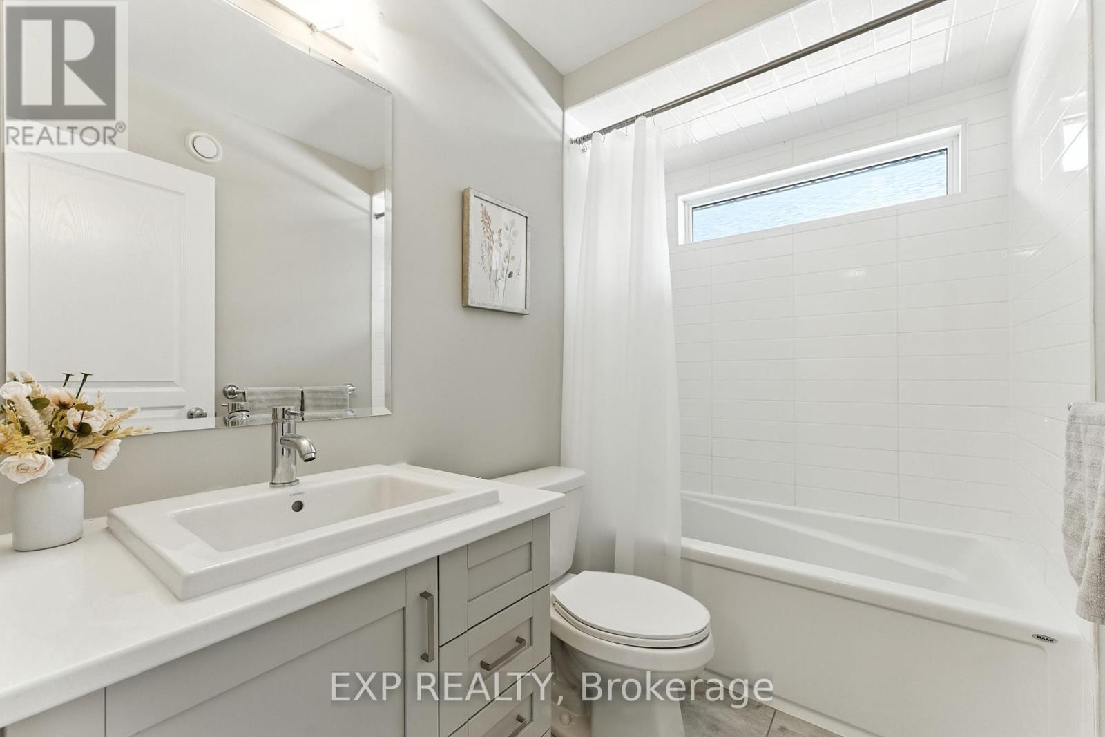 












68 PALFREY WAY

,
Ottawa,




Ontario
K2V0B4

