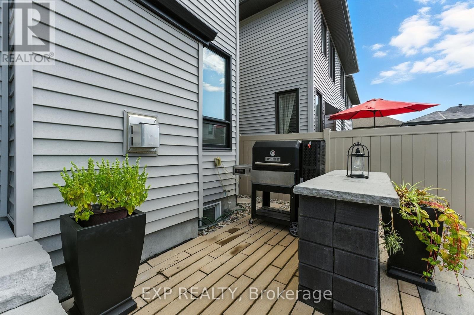 












68 PALFREY WAY

,
Ottawa,




Ontario
K2V0B4

