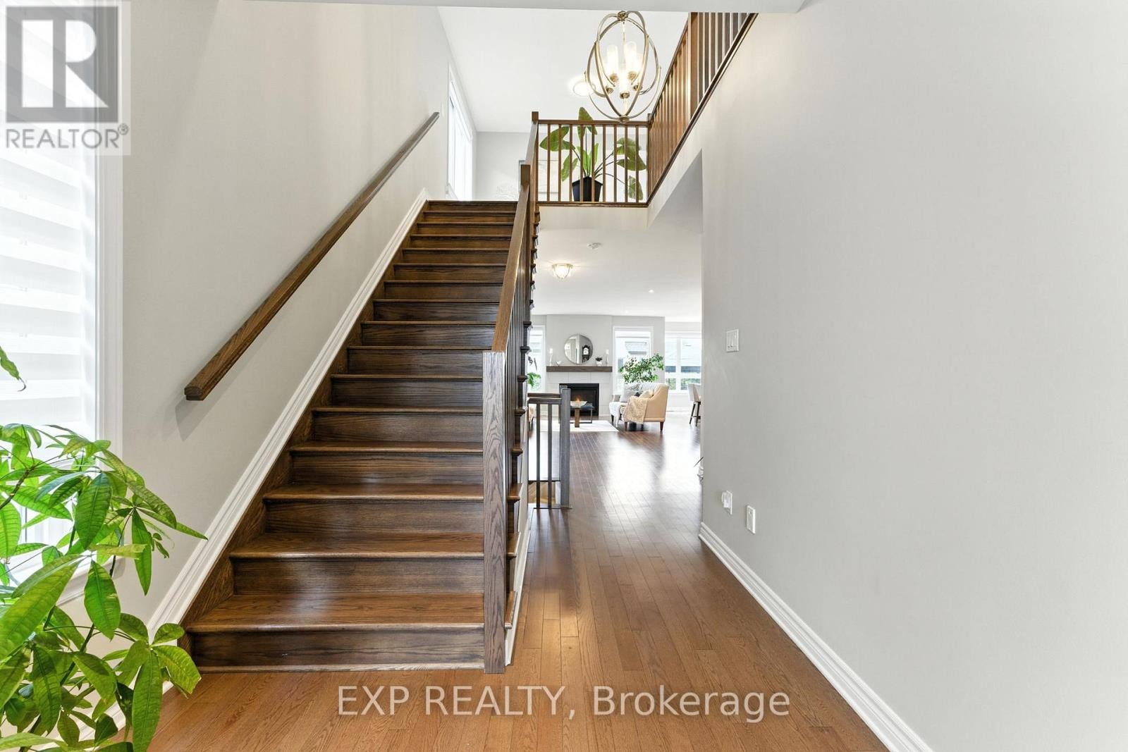 












68 PALFREY WAY

,
Ottawa,




Ontario
K2V0B4

