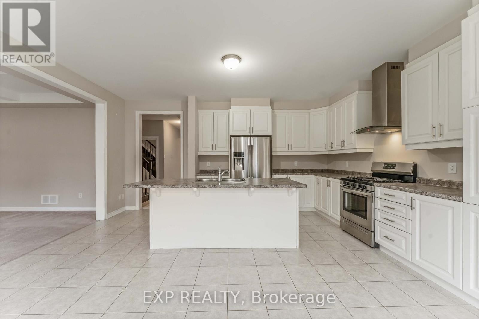 












206 PONDEROSA STREET

,
Ottawa,




Ontario
K2V0J6

