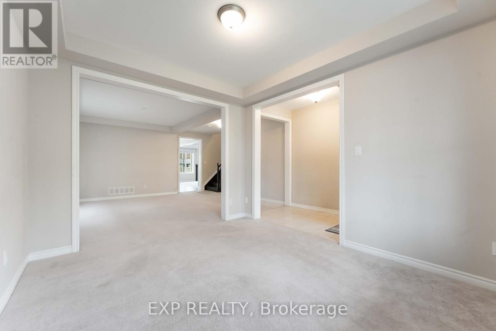 












206 PONDEROSA STREET

,
Ottawa,




Ontario
K2V0J6

