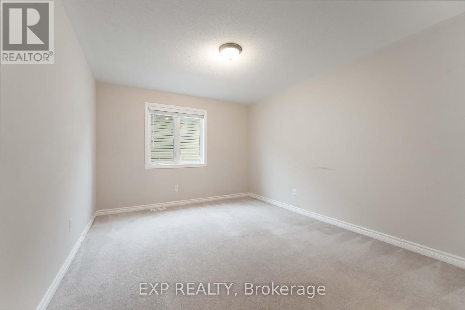 












206 PONDEROSA STREET

,
Ottawa,




Ontario
K2V0J6

