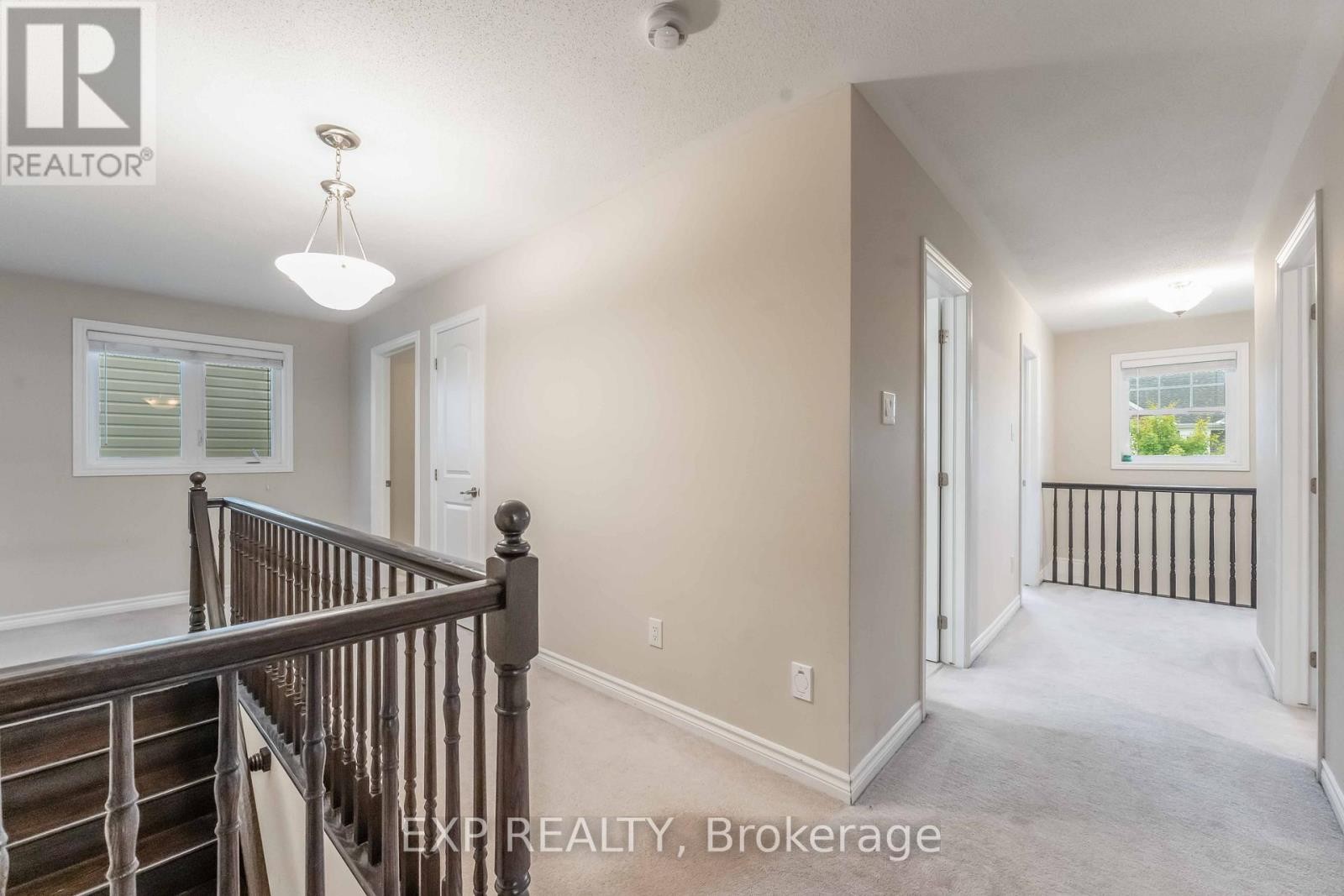 












206 PONDEROSA STREET

,
Ottawa,




Ontario
K2V0J6


