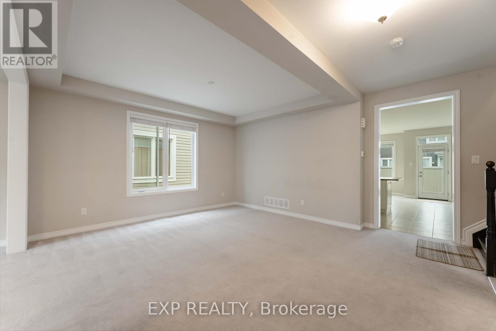 












206 PONDEROSA STREET

,
Ottawa,




Ontario
K2V0J6

