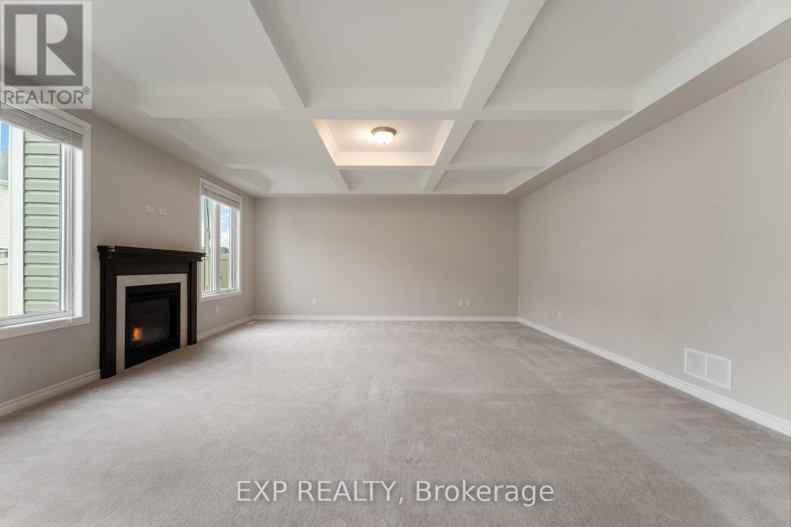 












206 PONDEROSA STREET

,
Ottawa,




Ontario
K2V0J6

