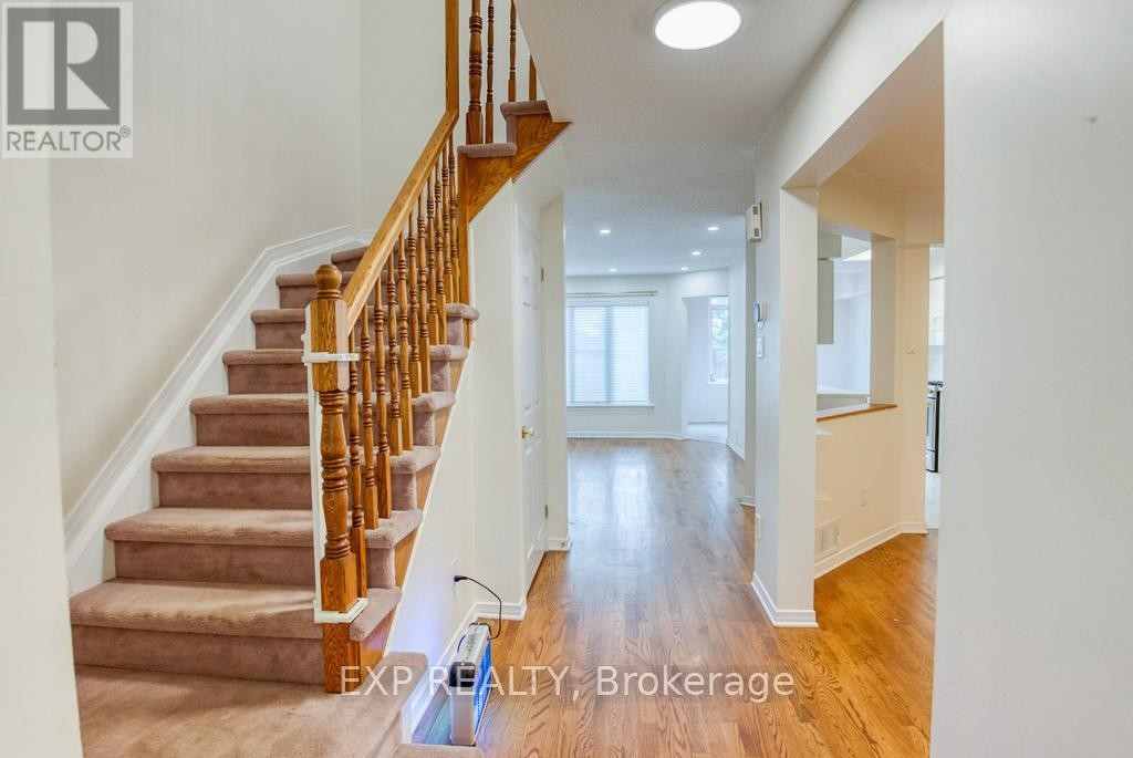 












4626 OGILVIE WALK CRESCENT

,
Ottawa,




Ontario
K1J1G7

