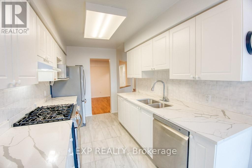 












4626 OGILVIE WALK CRESCENT

,
Ottawa,




Ontario
K1J1G7

