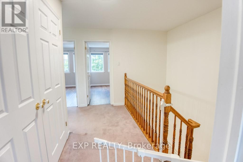 












4626 OGILVIE WALK CRESCENT

,
Ottawa,




Ontario
K1J1G7

