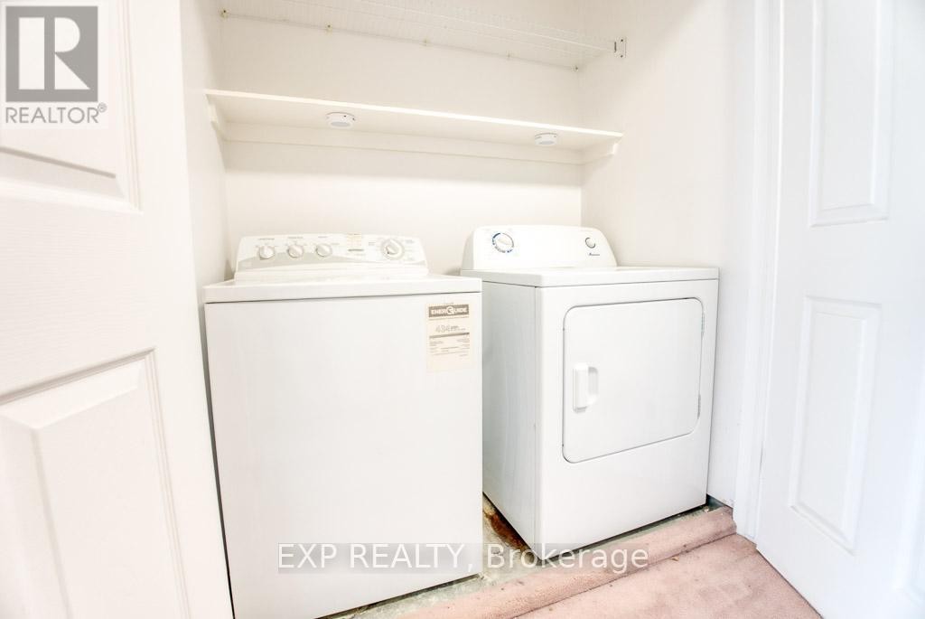 












4626 OGILVIE WALK CRESCENT

,
Ottawa,




Ontario
K1J1G7

