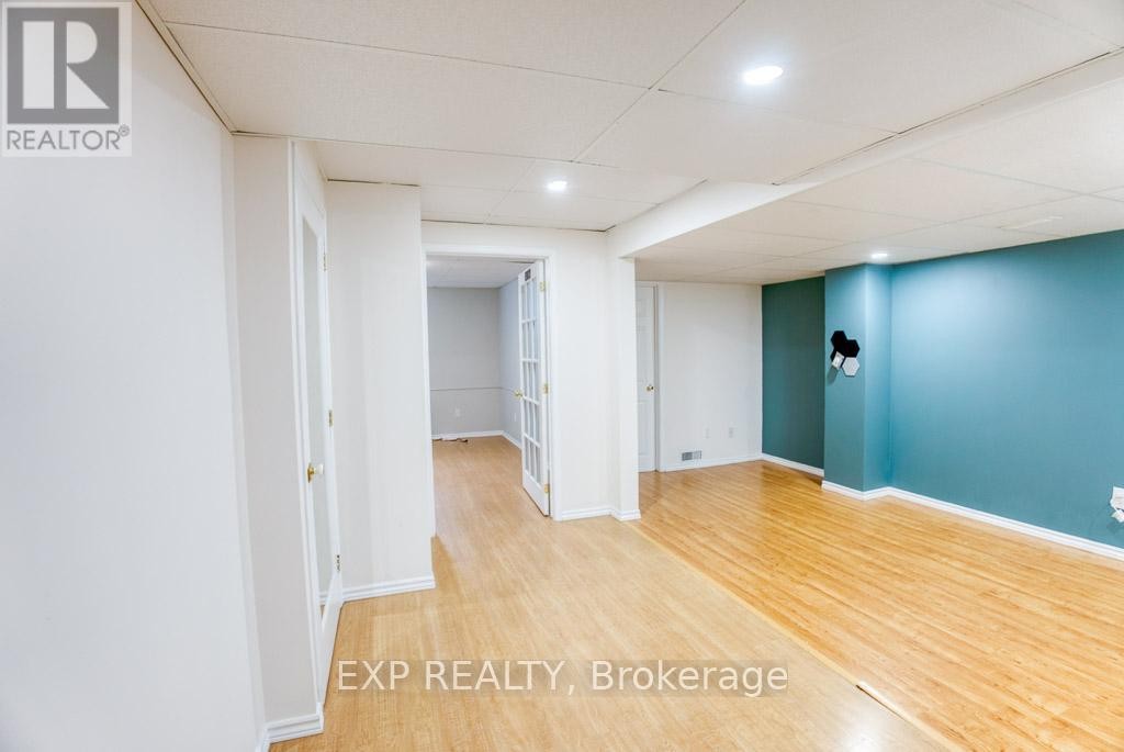 












4626 OGILVIE WALK CRESCENT

,
Ottawa,




Ontario
K1J1G7

