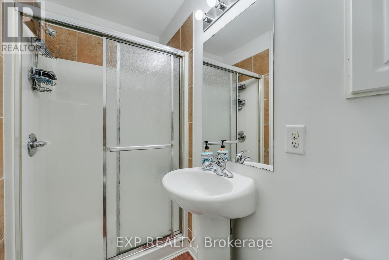 












235 KENNEVALE DRIVE

,
Ottawa,




Ontario
K2J0C3

