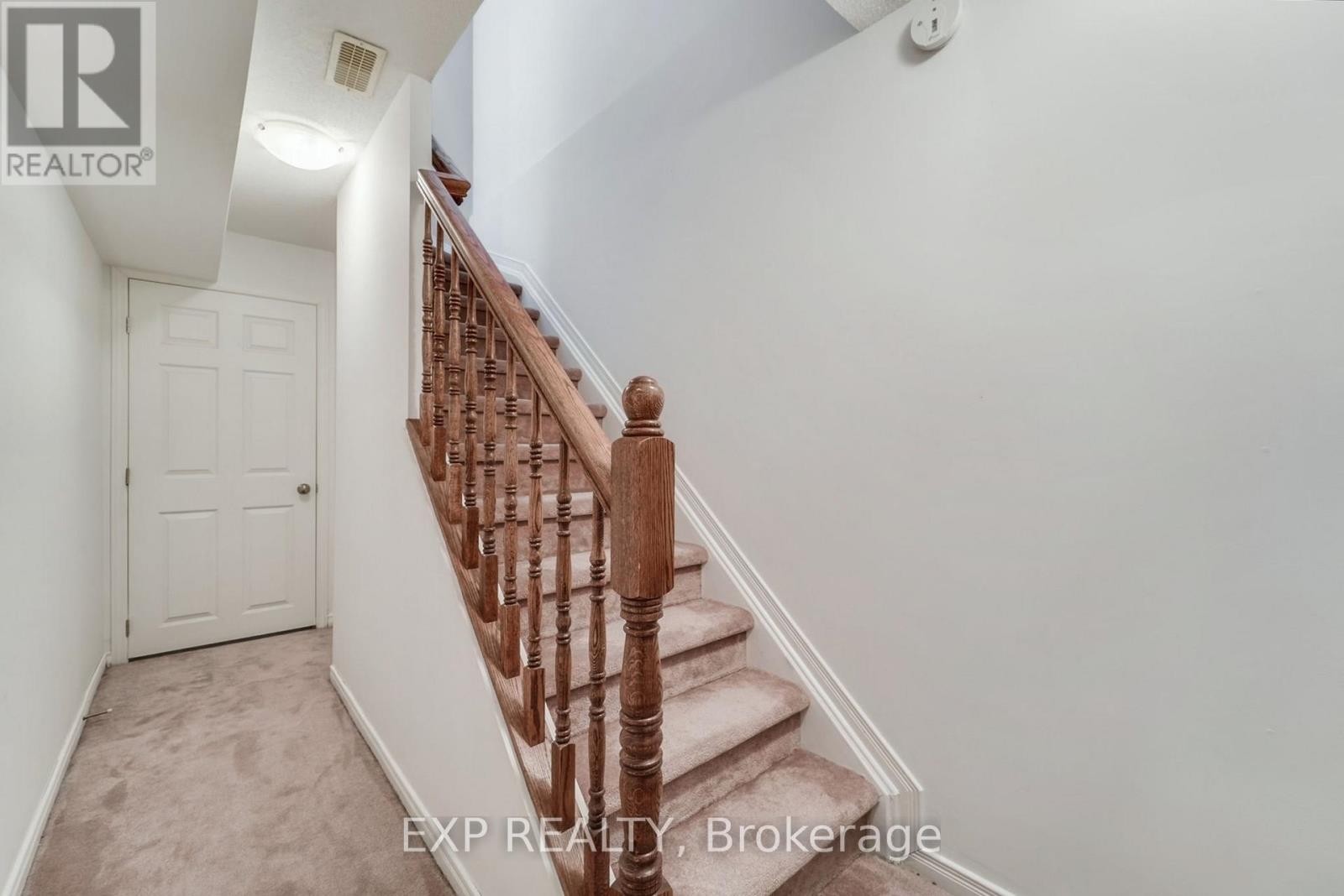 












235 KENNEVALE DRIVE

,
Ottawa,




Ontario
K2J0C3

