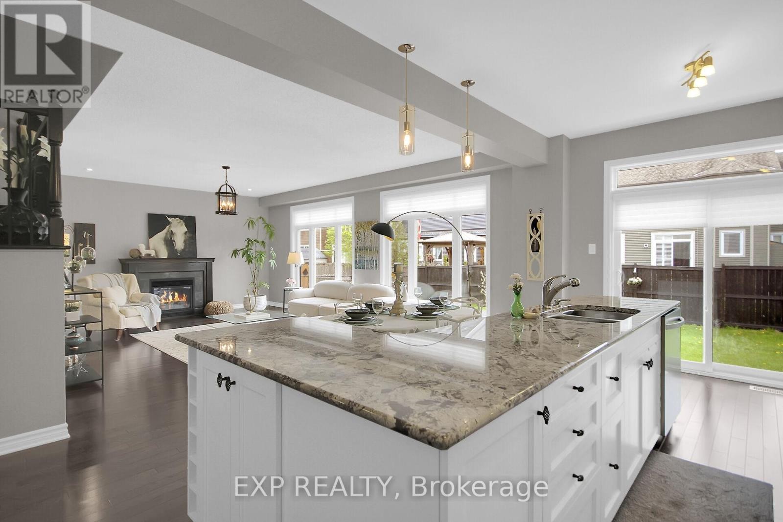 












132 GRACEWOOD CRESCENT

,
Ottawa,




Ontario
K1T0J5


