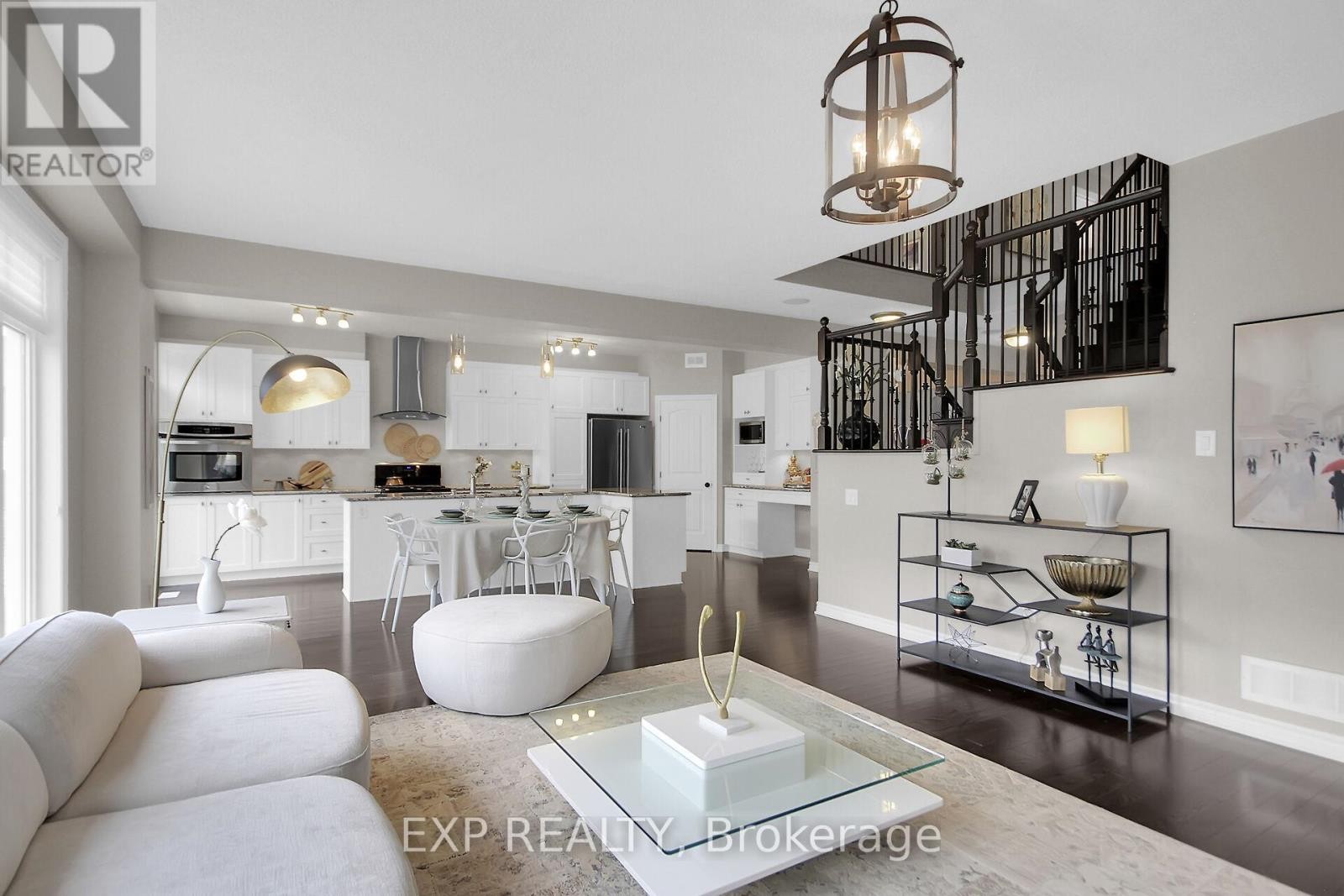 












132 GRACEWOOD CRESCENT

,
Ottawa,




Ontario
K1T0J5

