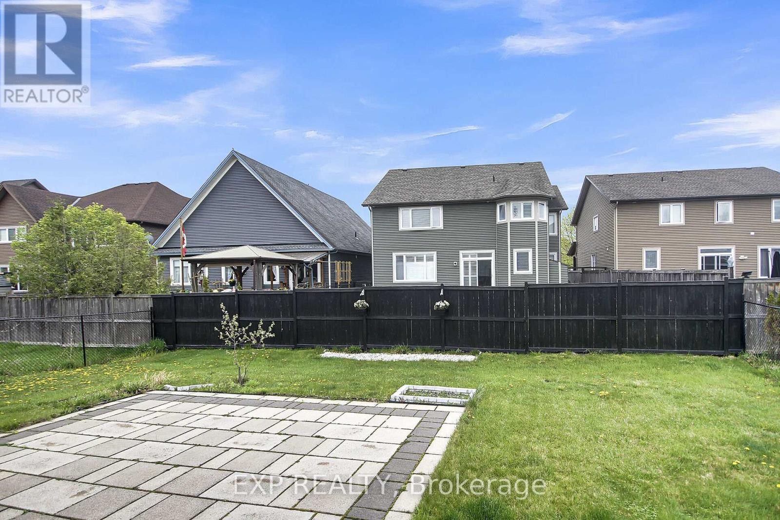 












132 GRACEWOOD CRESCENT

,
Ottawa,




Ontario
K1T0J5

