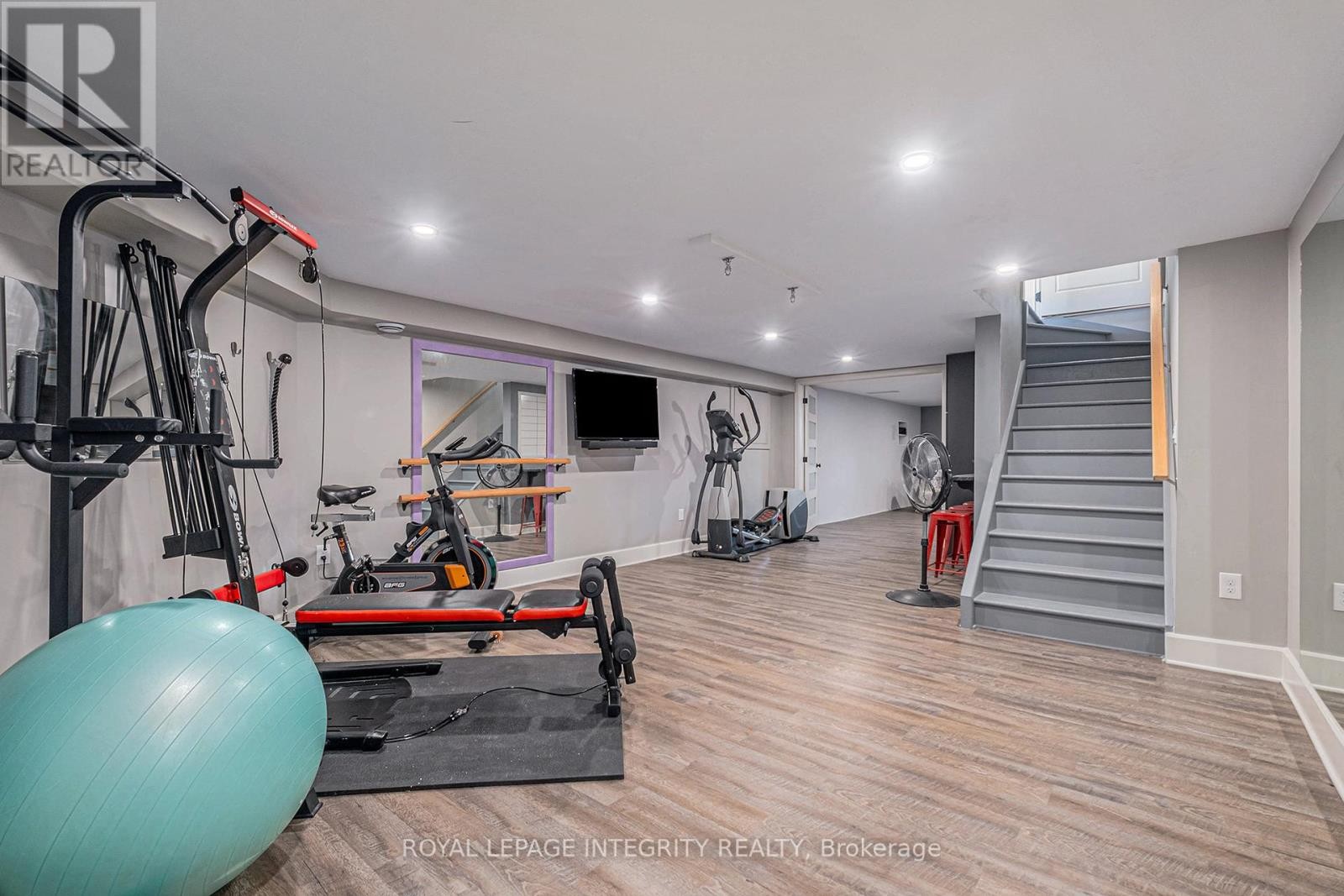 












6548 CARP ROAD

,
Ottawa,




Ontario
K0A2H0

