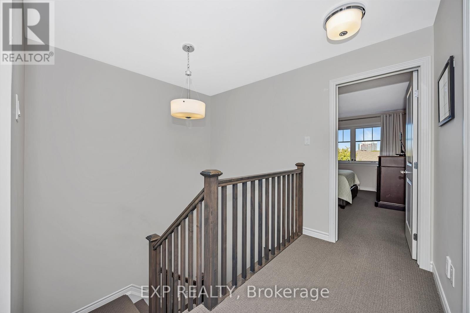 












654 CARTOGRAPHE STREET

,
Ottawa,




Ontario
K4A1B6

