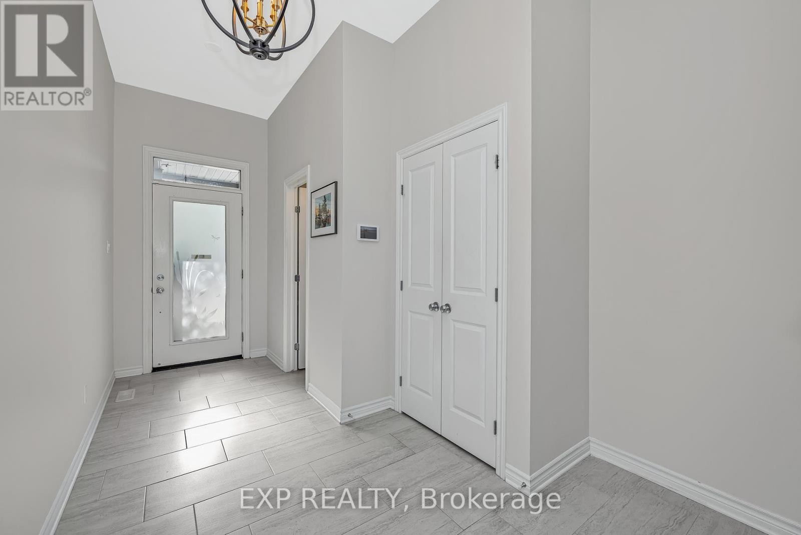 












654 CARTOGRAPHE STREET

,
Ottawa,




Ontario
K4A1B6

