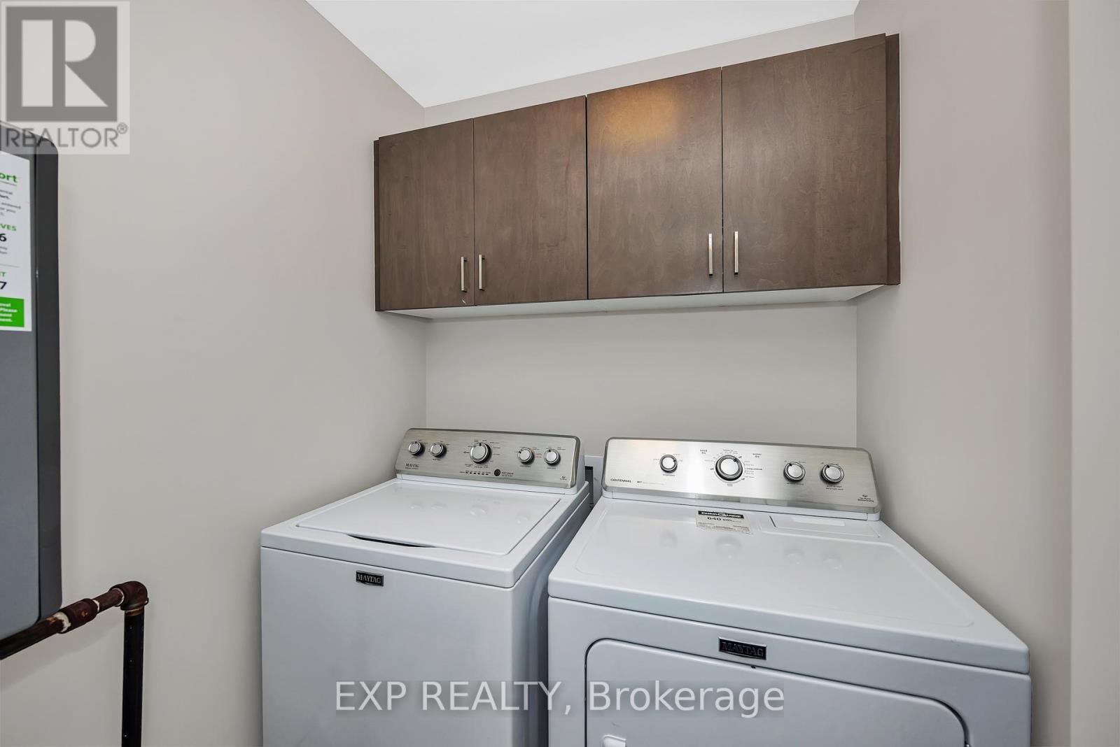 












654 CARTOGRAPHE STREET

,
Ottawa,




Ontario
K4A1B6

