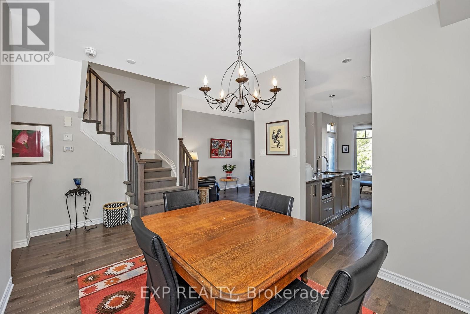 












654 CARTOGRAPHE STREET

,
Ottawa,




Ontario
K4A1B6

