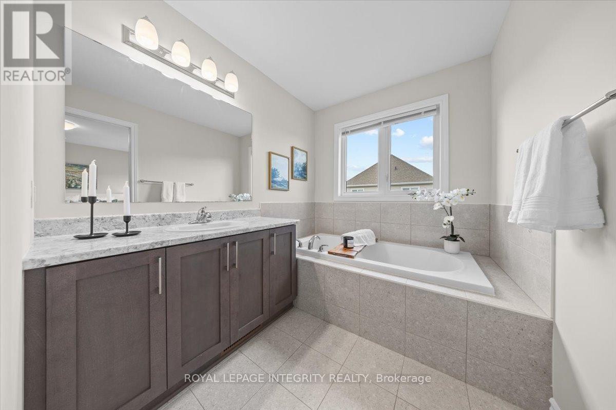 












825 INDICA STREET

,
Ottawa,




Ontario
K2S2J8

