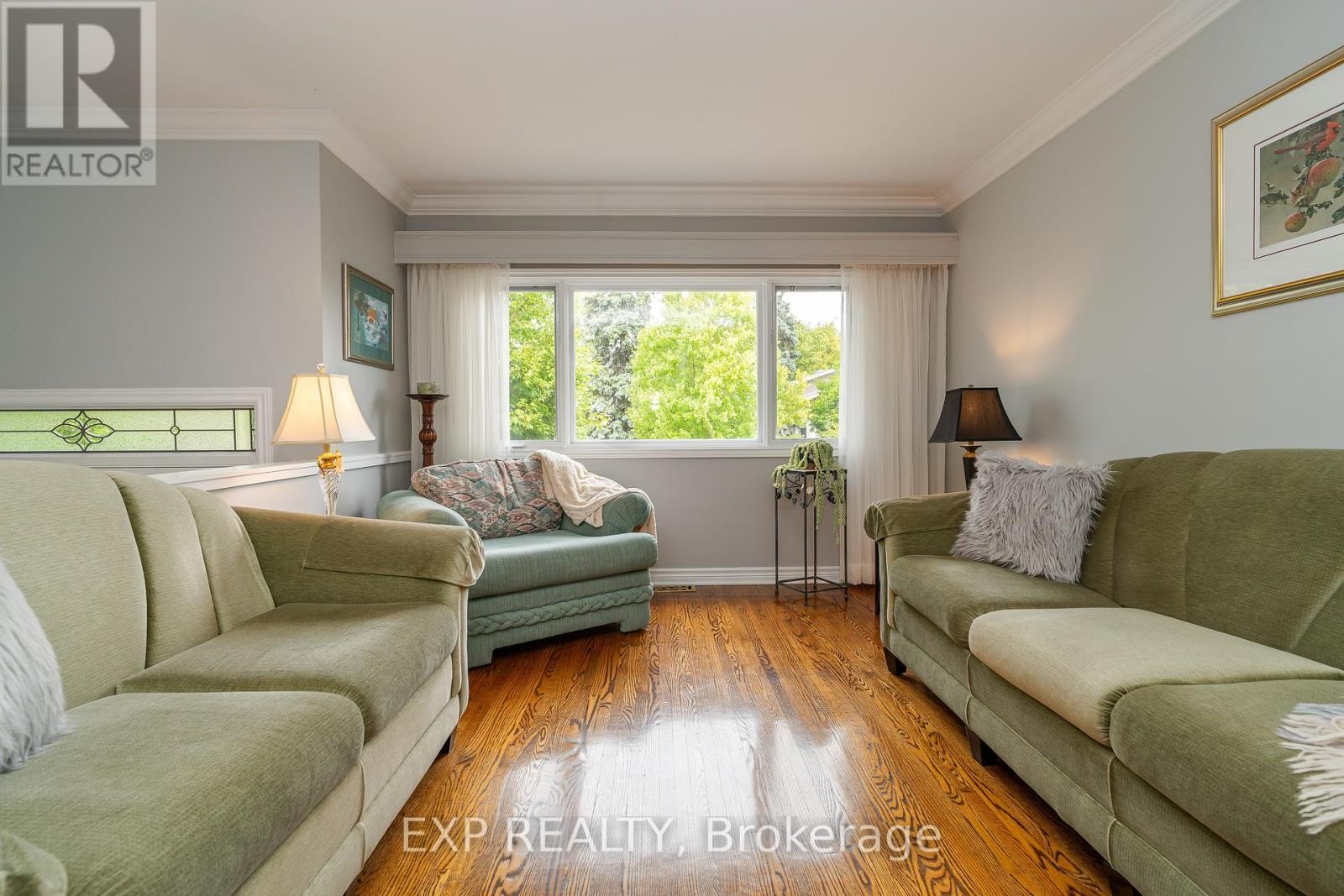 












1828 LORRAINE AVENUE

,
Ottawa,




Ontario
K1H6Z8

