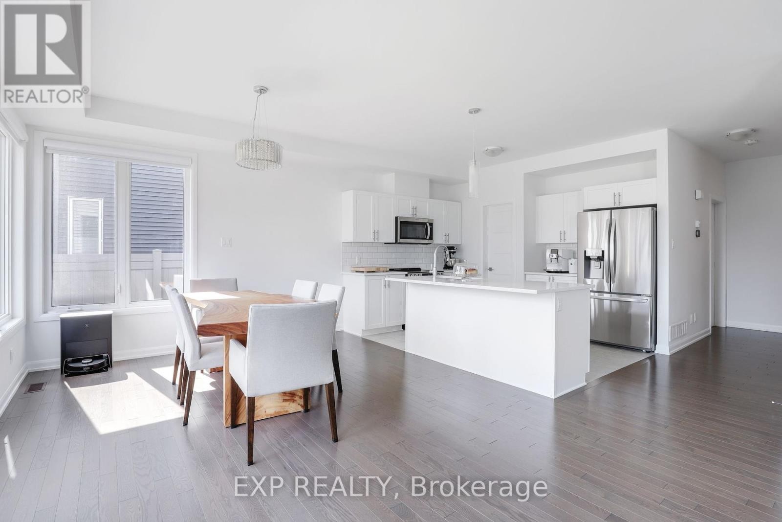 












418 STERLING AVENUE

,
Clarence-Rockland,




Ontario
K4K0M5


