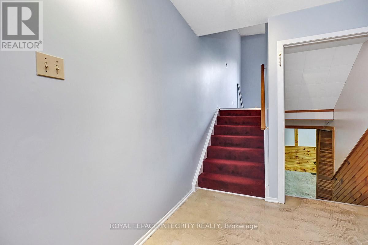 












49 - 2669 SOUTHVALE CRESCENT

,
Ottawa,




Ontario
K1B4V2

