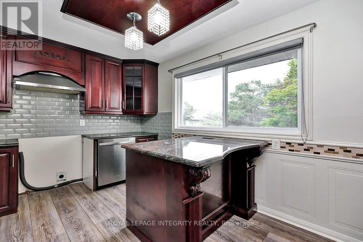 












49 - 2669 SOUTHVALE CRESCENT

,
Ottawa,




Ontario
K1B4V2

