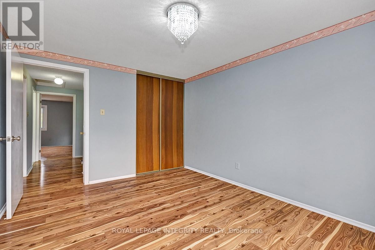 












49 - 2669 SOUTHVALE CRESCENT

,
Ottawa,




Ontario
K1B4V2

