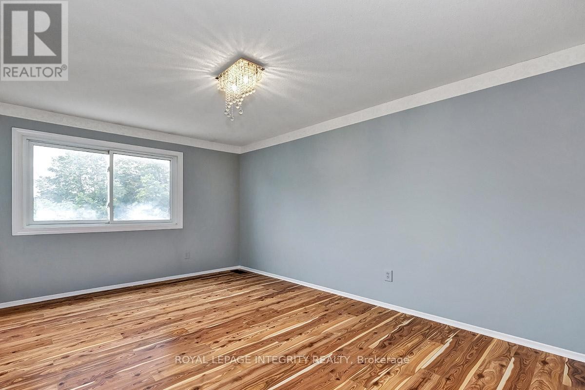 












49 - 2669 SOUTHVALE CRESCENT

,
Ottawa,




Ontario
K1B4V2

