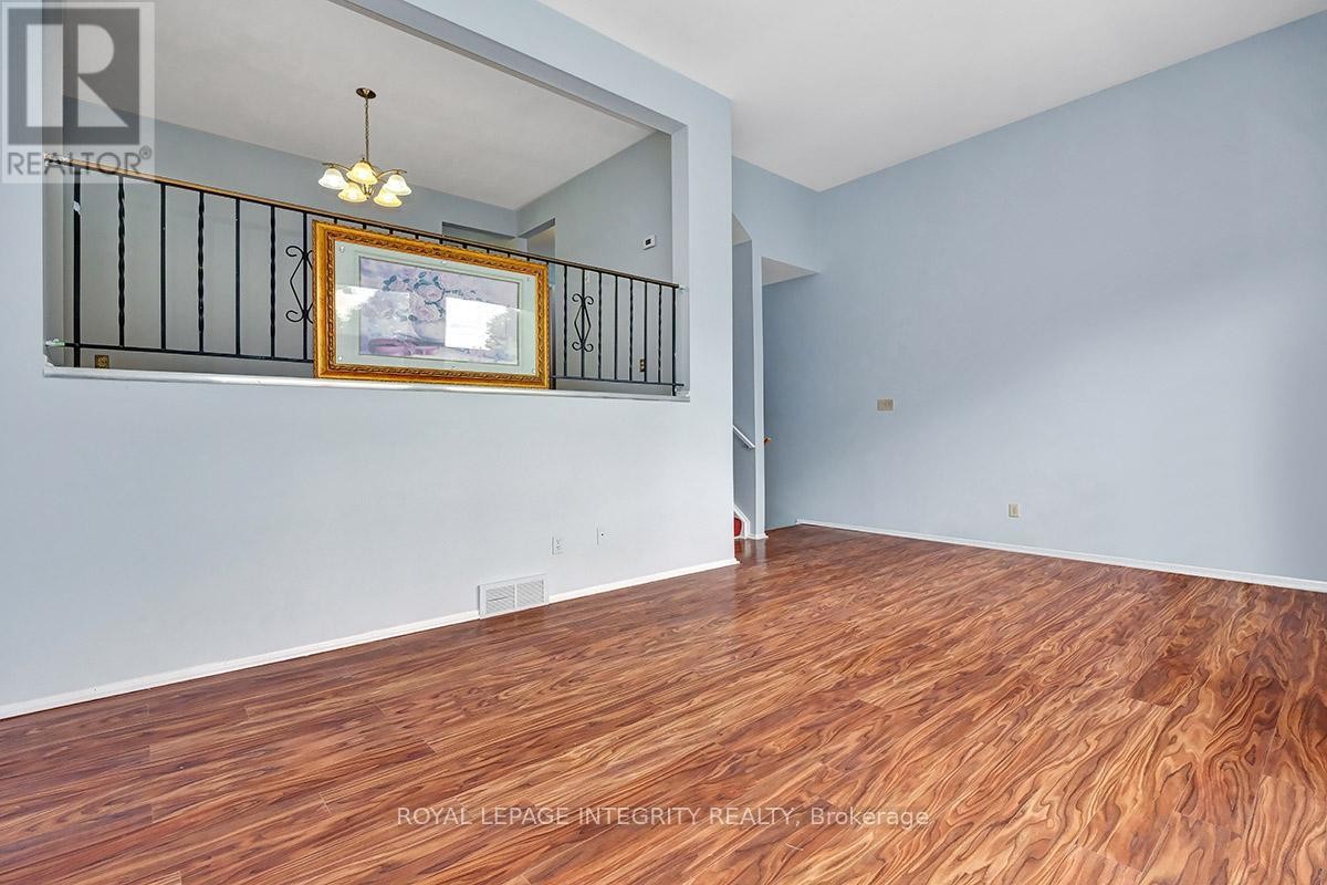 












49 - 2669 SOUTHVALE CRESCENT

,
Ottawa,




Ontario
K1B4V2

