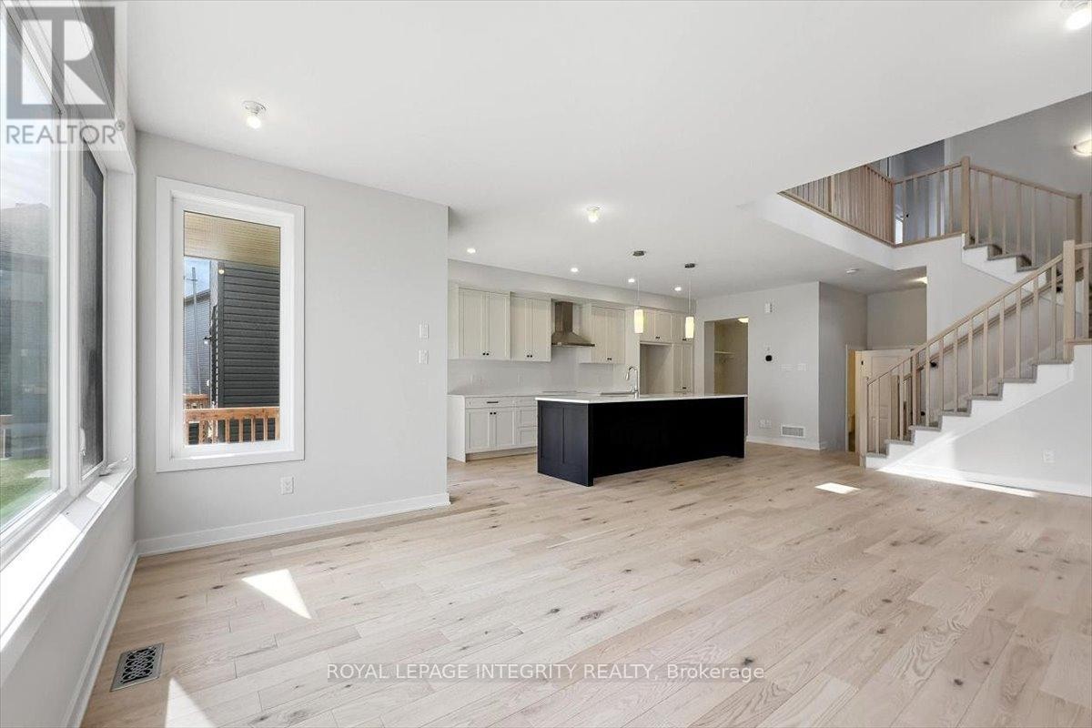 












217 MASSALIA CRESCENT

,
Ottawa,




Ontario
K4A5R1

