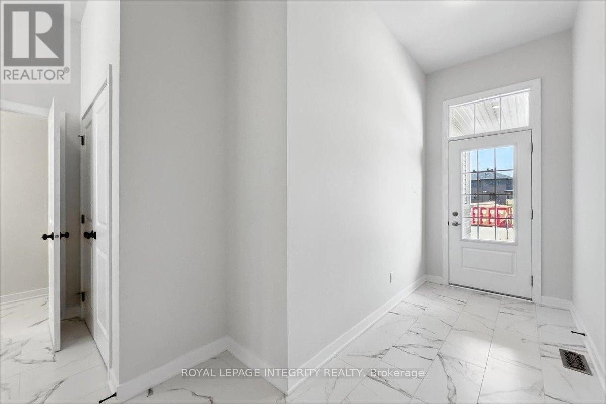 












217 MASSALIA CRESCENT

,
Ottawa,




Ontario
K4A5R1

