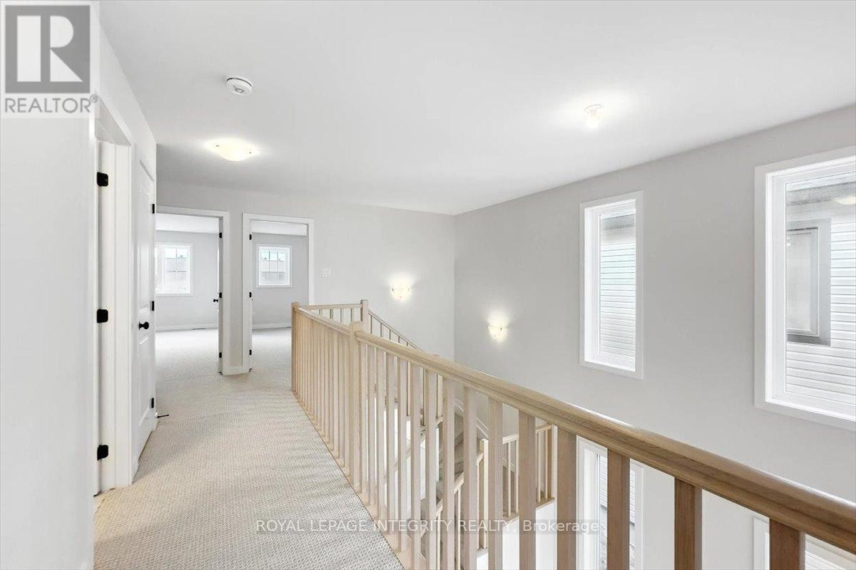 












217 MASSALIA CRESCENT

,
Ottawa,




Ontario
K4A5R1

