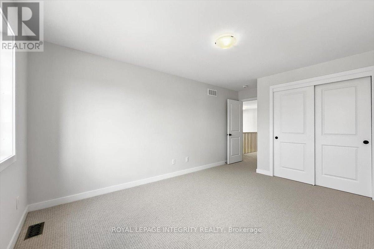 












217 MASSALIA CRESCENT

,
Ottawa,




Ontario
K4A5R1

