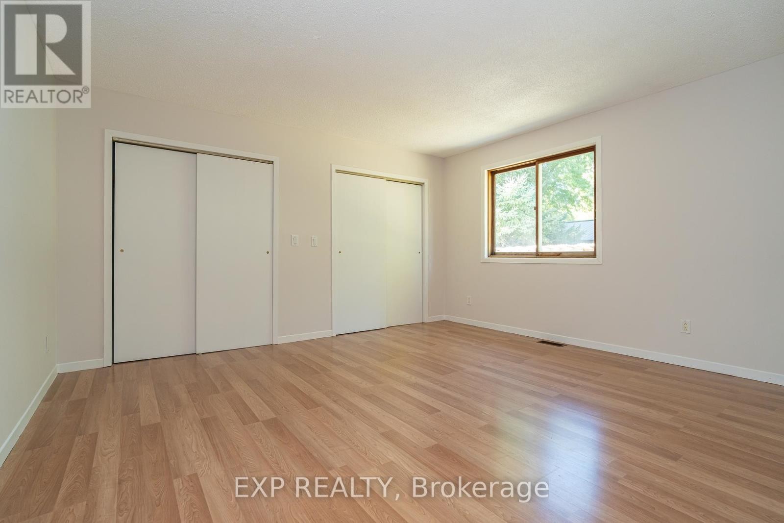 












1454 JENNINGS ROAD

,
North Dundas,




Ontario
K0C2K0

