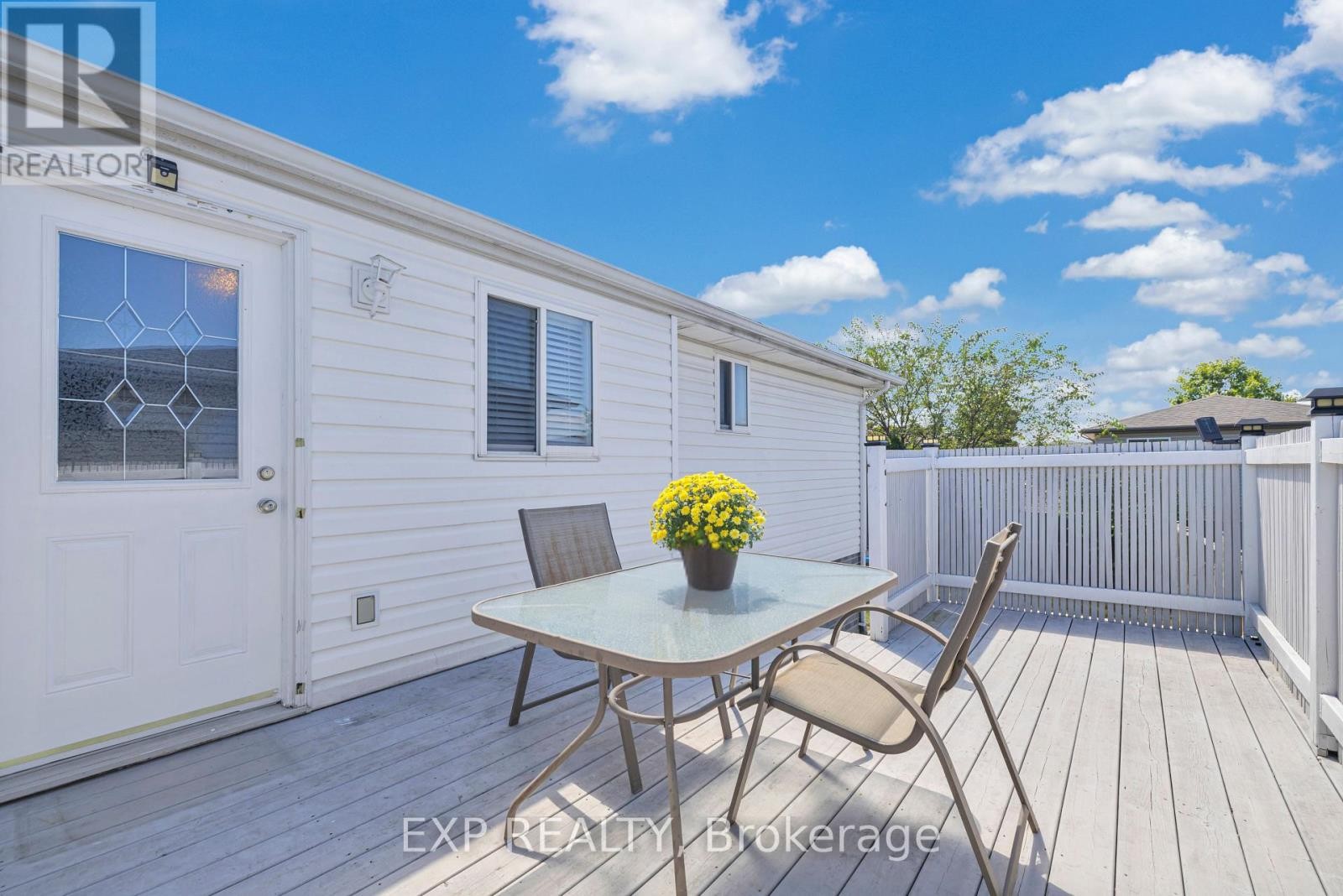












3413 CARIBOU CRESCENT

,
Windsor,




Ontario
N8W5T5

