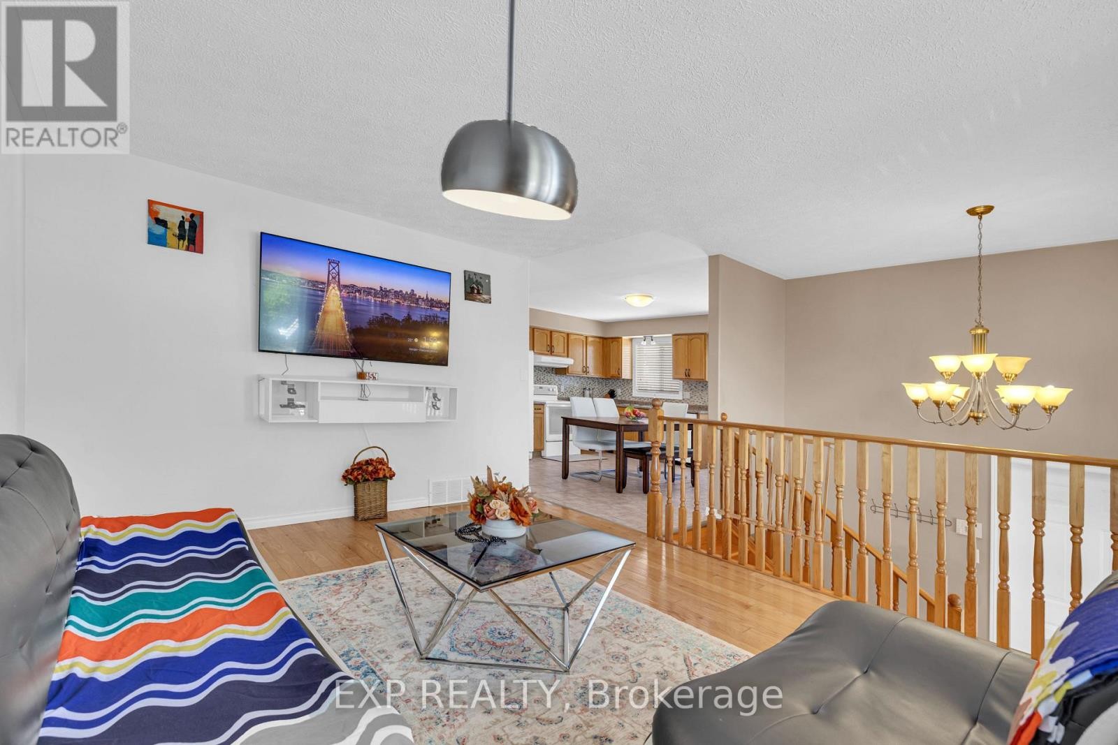 












3413 CARIBOU CRESCENT

,
Windsor,




Ontario
N8W5T5


