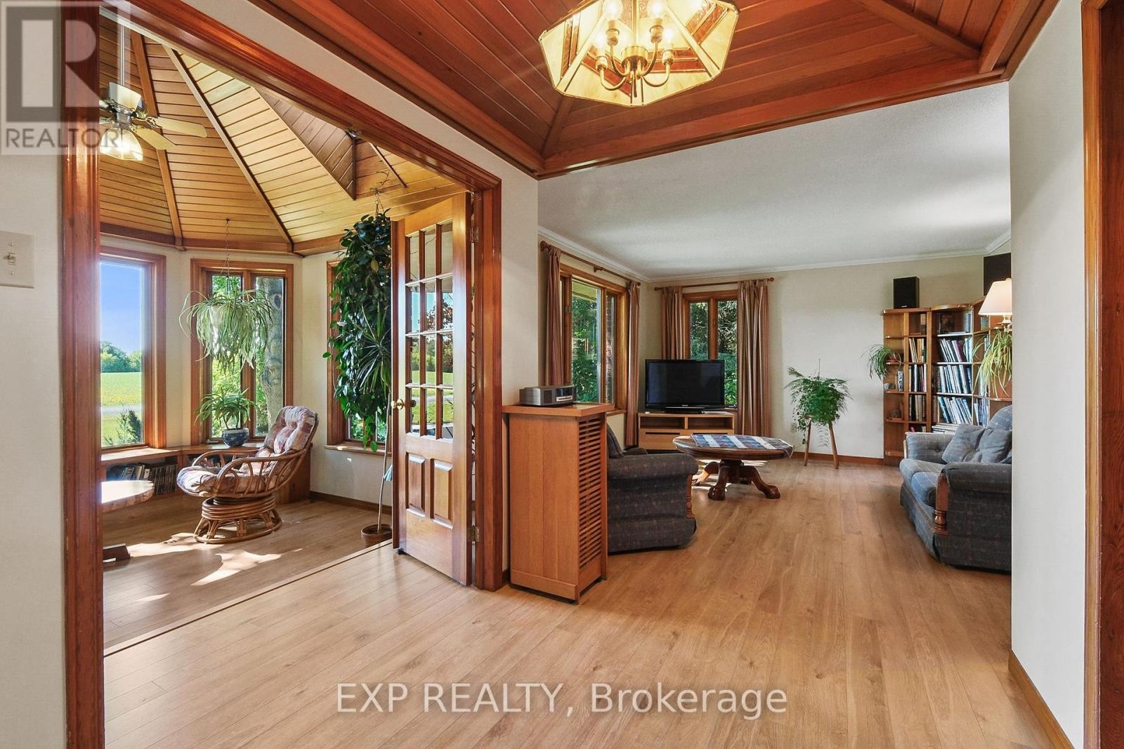 












9185 RAY WILSON ROAD

,
Ottawa,




Ontario
K0A2P0

