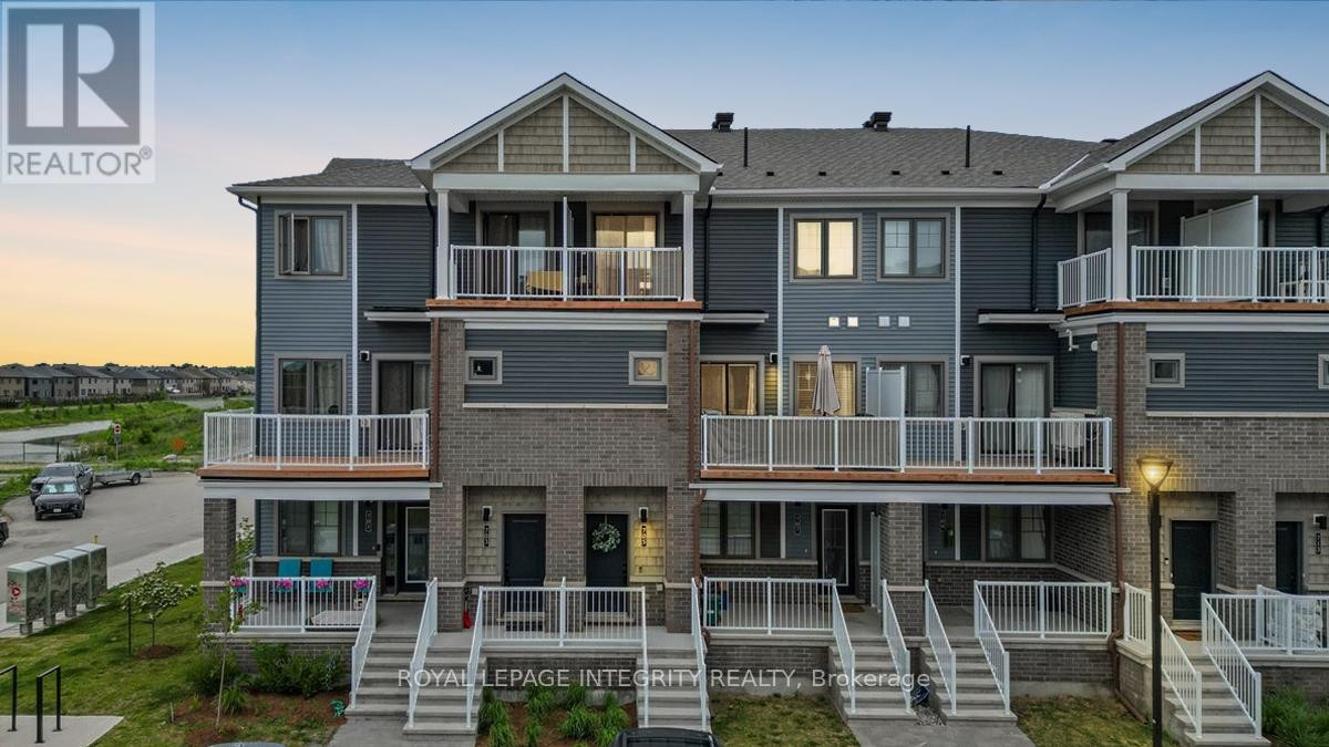 












705 CHROMITE PRIVATE

,
Ottawa,




Ontario
K2J7J2

