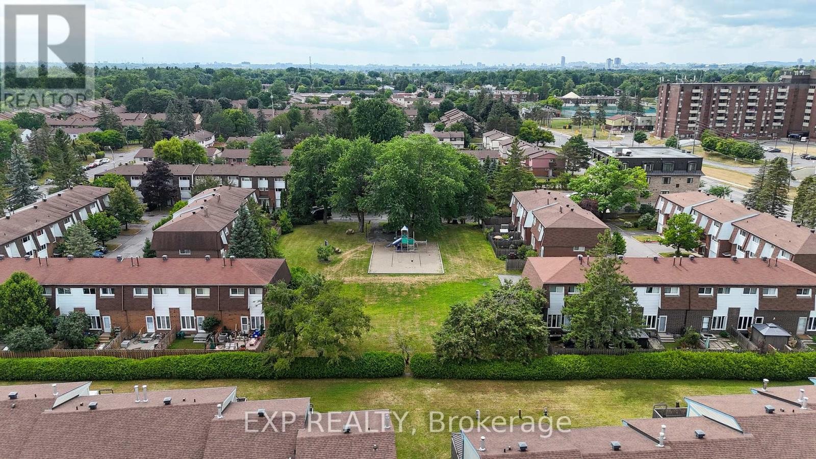 












40 - 2296 ORIENT PARK DRIVE

,
Ottawa,




Ontario
K1B4N6

