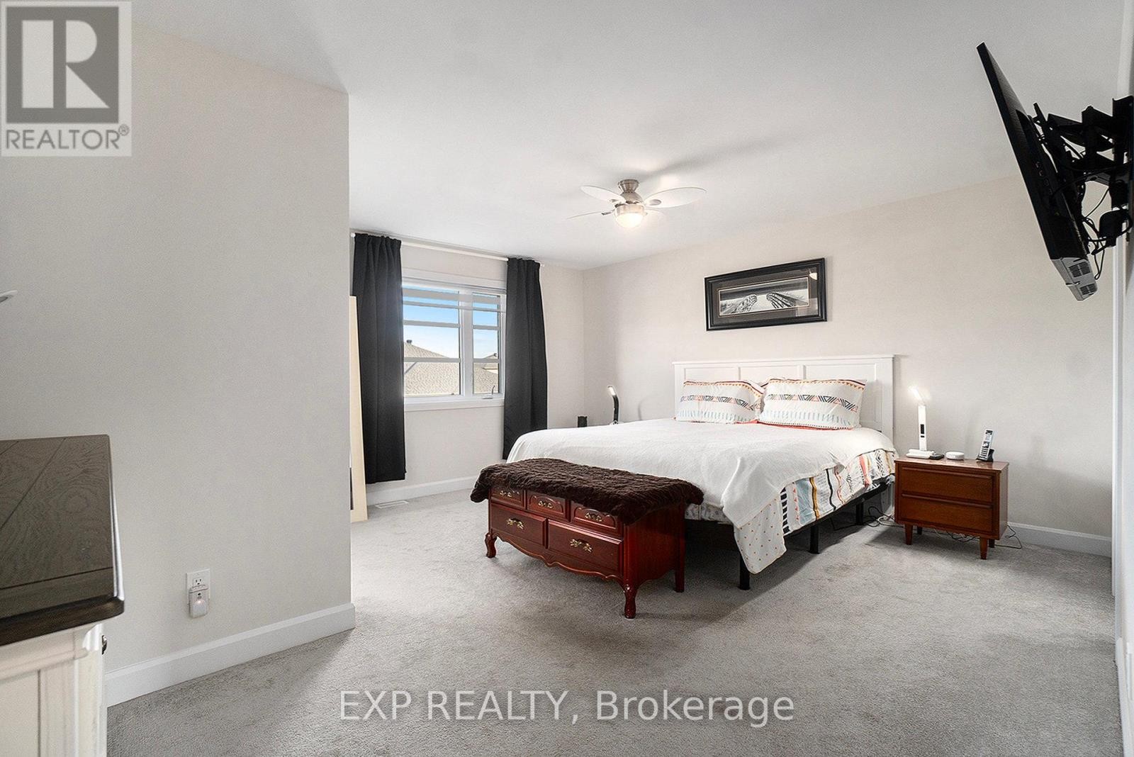












704 AZURE STREET

,
Russell,




Ontario
K4R1E5

