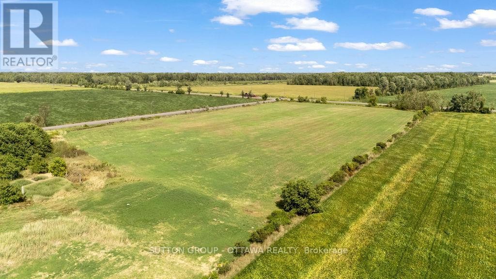 












9420 PARKWAY ROAD

,
Ottawa,







Ontario
K0A1V0

