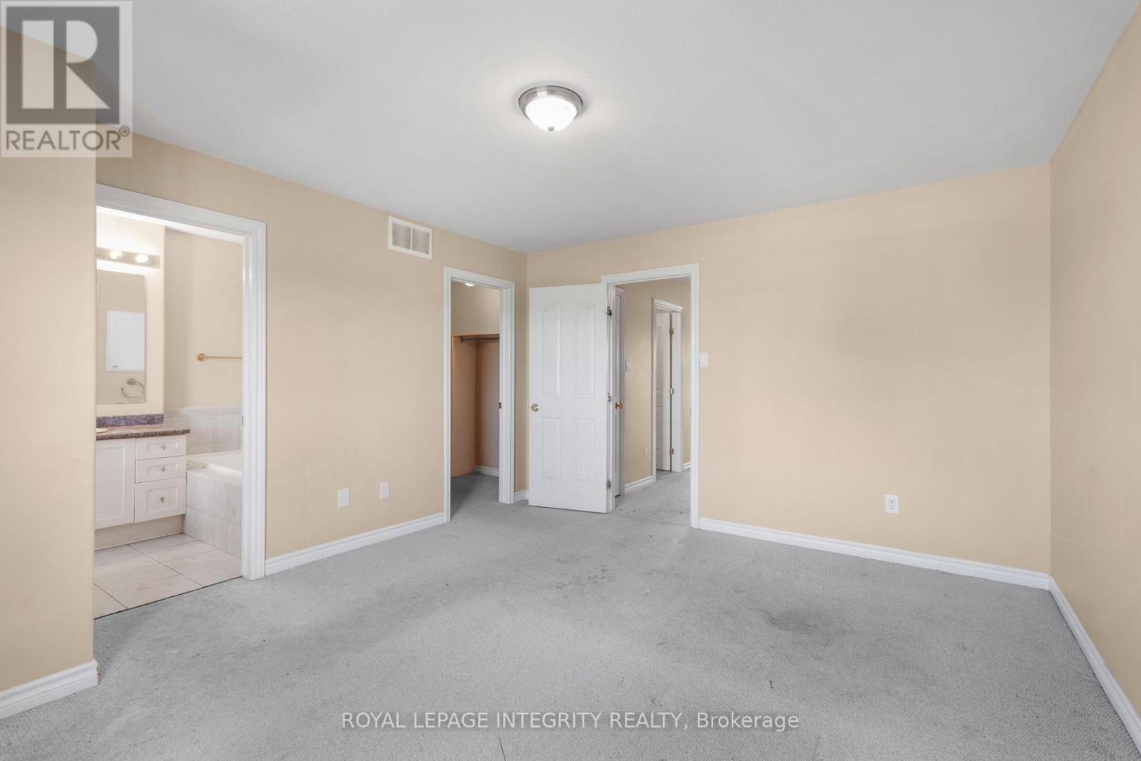 












1899 ARROWGRASS WAY

,
Ottawa,




Ontario
K4A0E3

