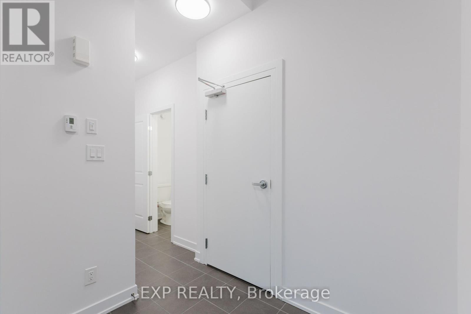 












603 SILHOUETTE PRIVATE

,
Ottawa,




Ontario
K2J4S3

