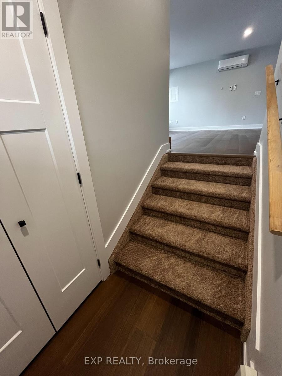 












642 WEST STREET

,
Prescott,




Ontario
K0E1X0

