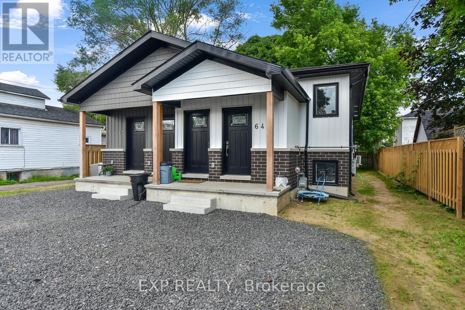 












642 WEST STREET

,
Prescott,




Ontario
K0E1X0

