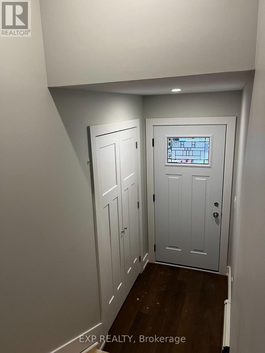 












642 WEST STREET

,
Prescott,




Ontario
K0E1X0

